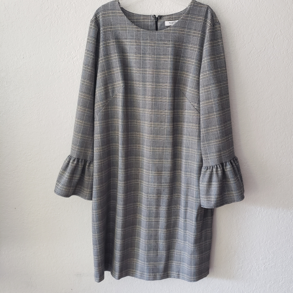 White House Black Market Long Sleeve Dress
